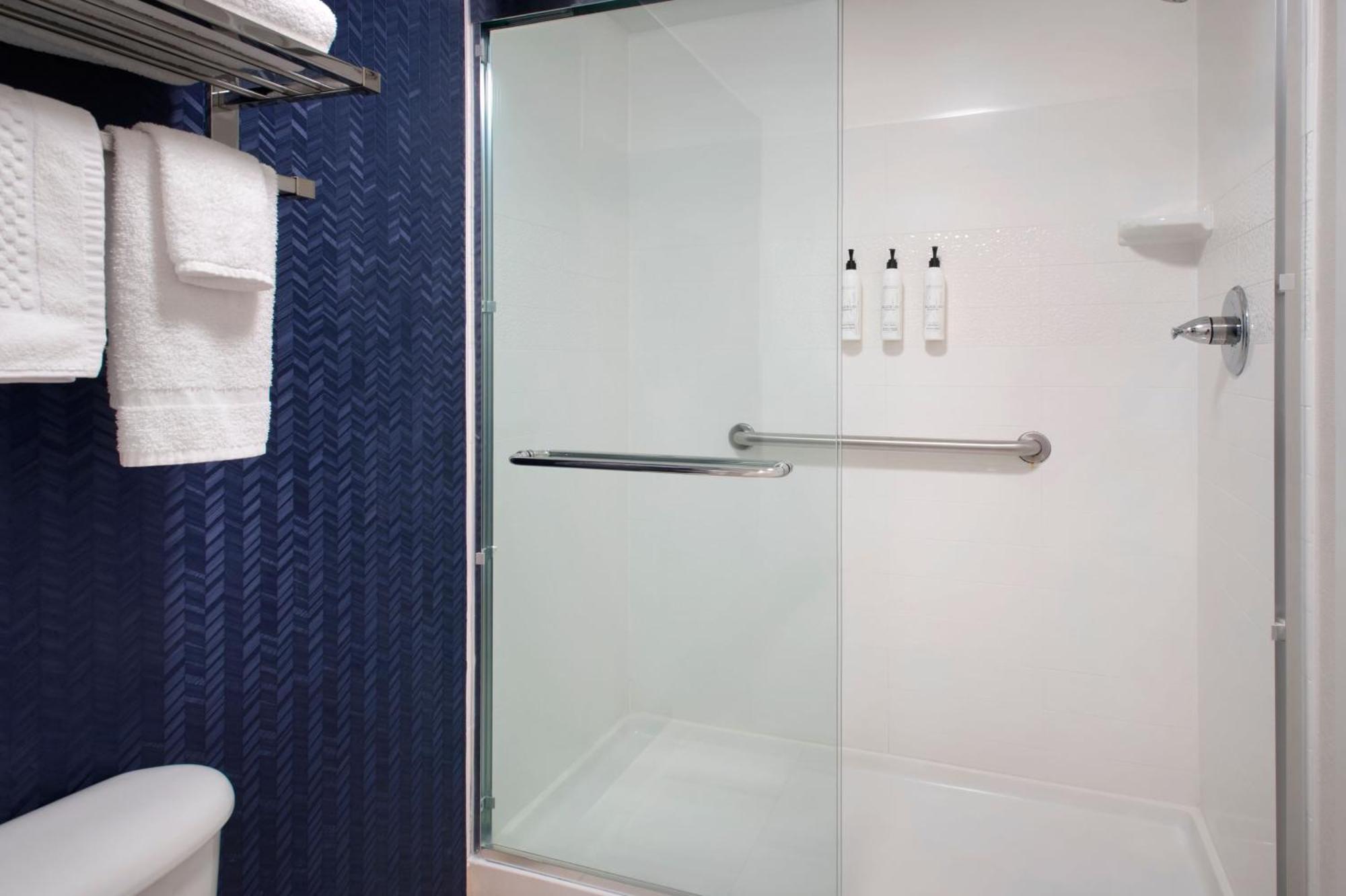 Fairfield By Marriott Inn & Suites Wallingford New Haven Exteriör bild